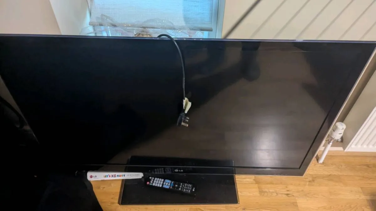 LG 47LW650T 47" Cinema 3D LED Smart TV