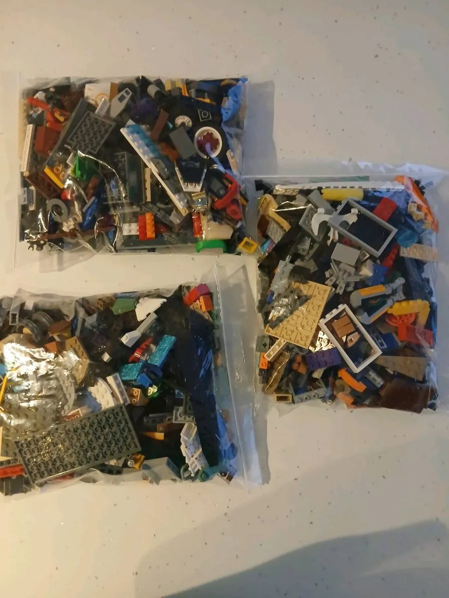 Lego - Image 2