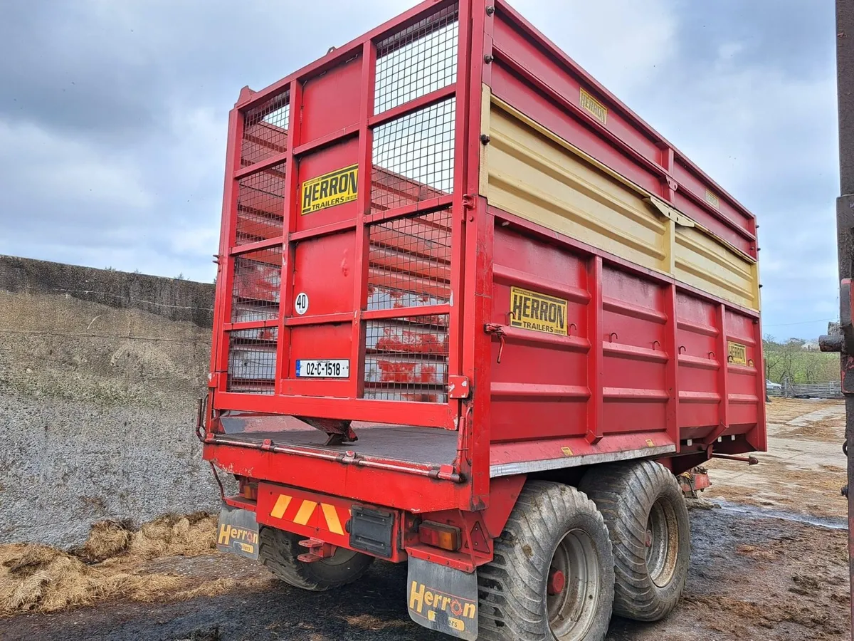 Herron silage trailer - Image 4