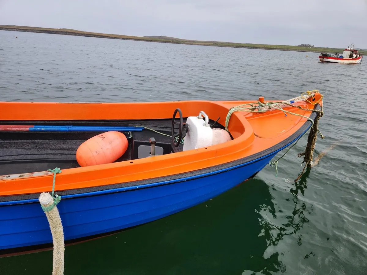 Dell quay fisher boat - Image 4