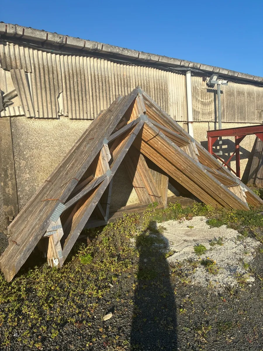 Roof truss - Image 3