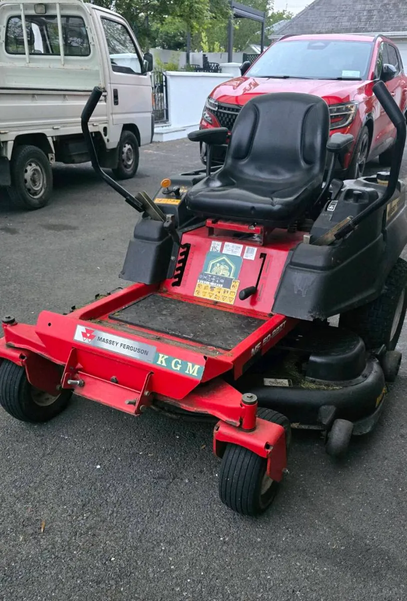 50" Zero Turn Massey Ferguson - Image 1