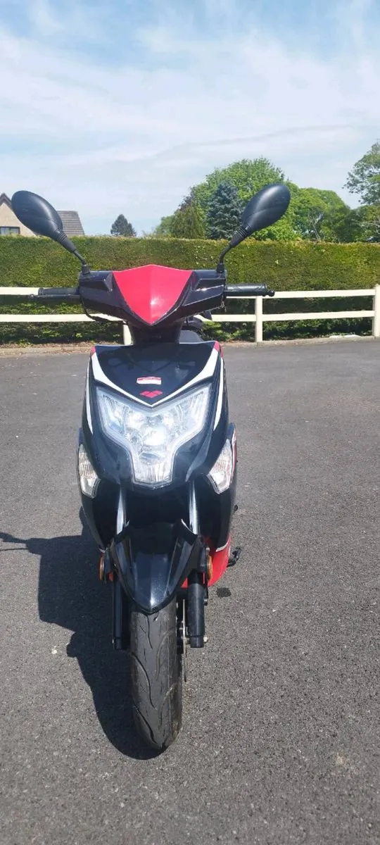 Moped - Image 4