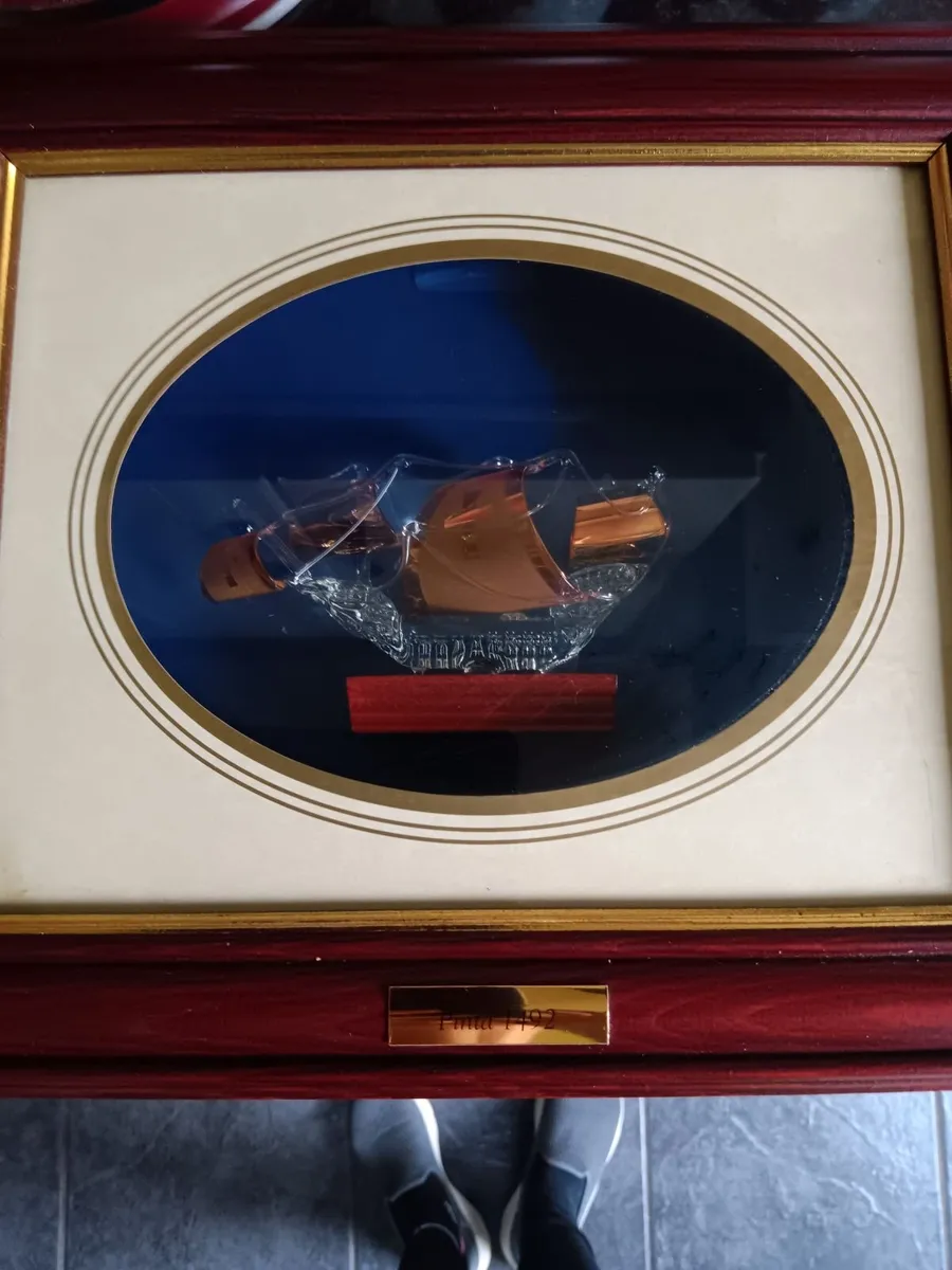 Vintage pitcure - Image 3