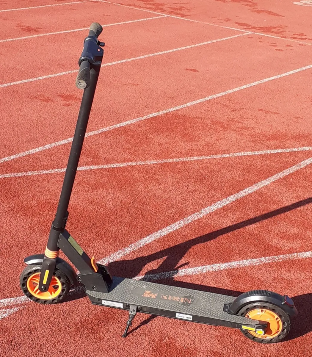 Electric KUGOO Kirin Scooter. - Image 2