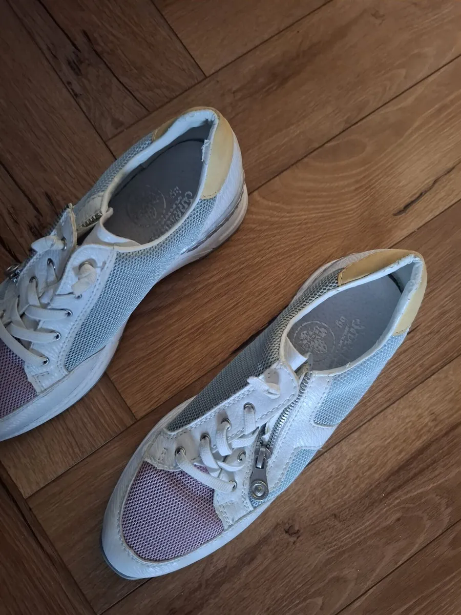 Shoes - Image 3