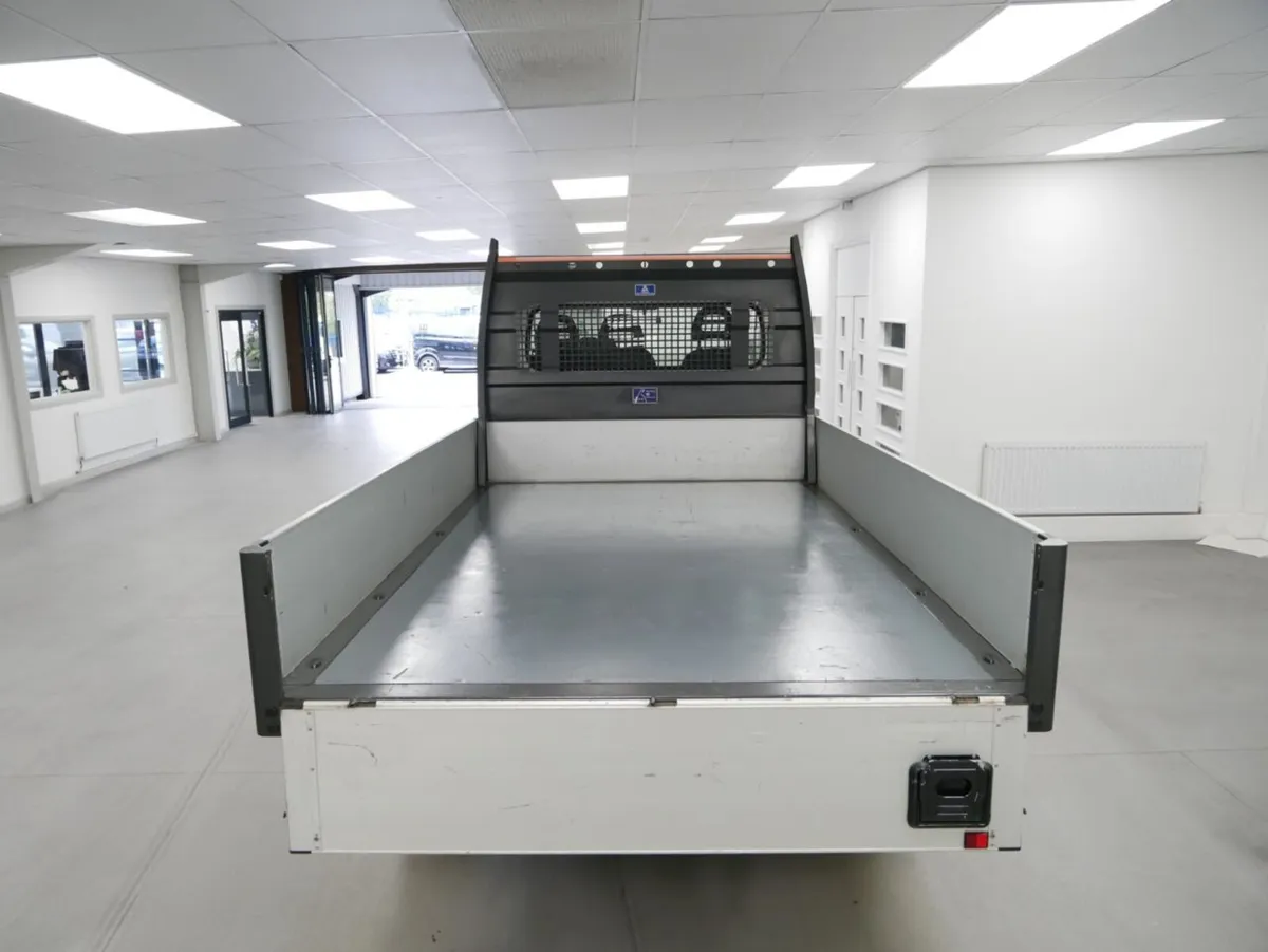2024 Fiat Ducato Dropside Van - Image 2