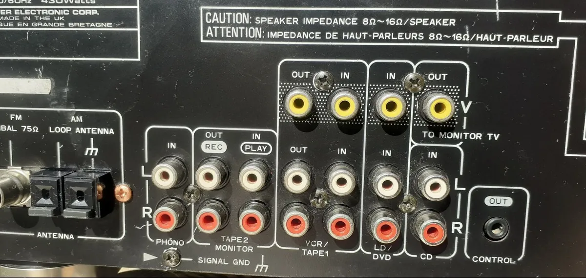 Pioneer  Amp & Speakers - Image 4