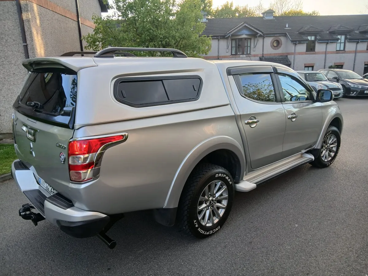 2017 MITSUBISHI L200 BARBARIAN - Image 2