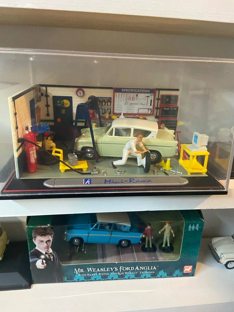 Vintage Car Collection - Image 3