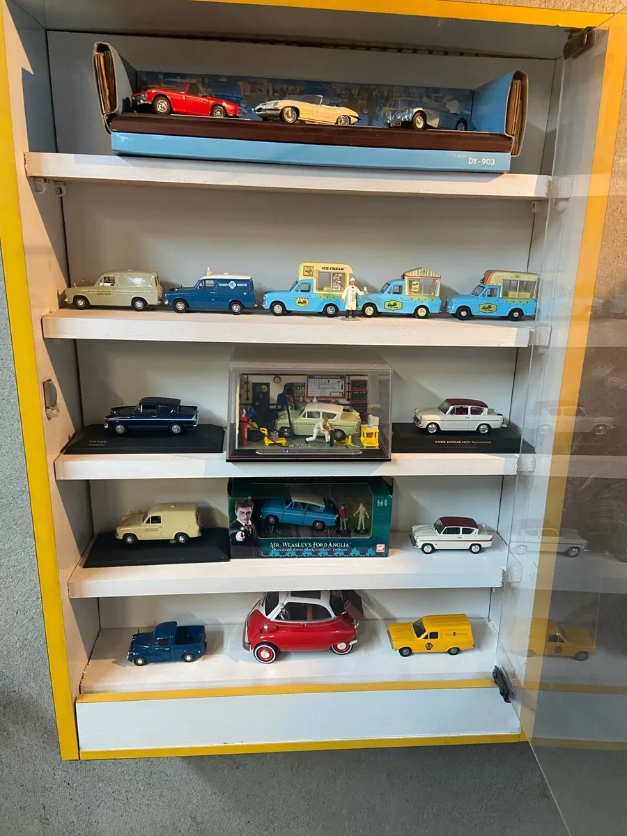 Vintage Car Collection - Image 4