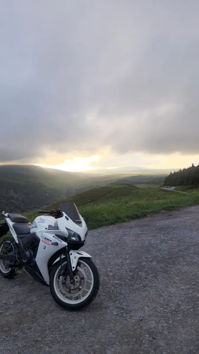 Honda CBR500R 2013 - Image 1