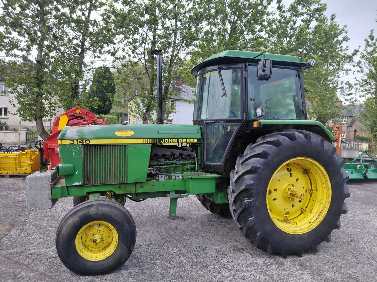 John Deere 3140 - Image 3