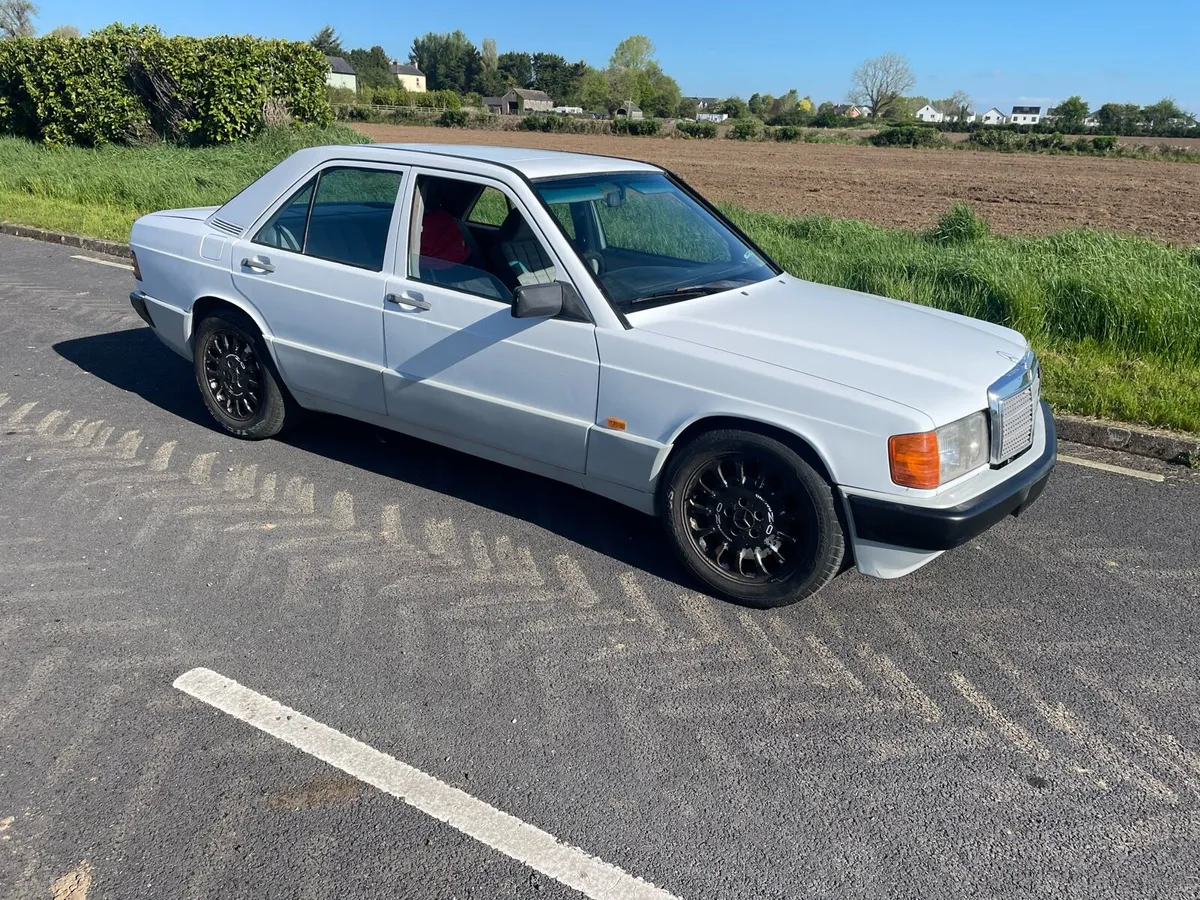 190D OM605 Mercedes - Image 1