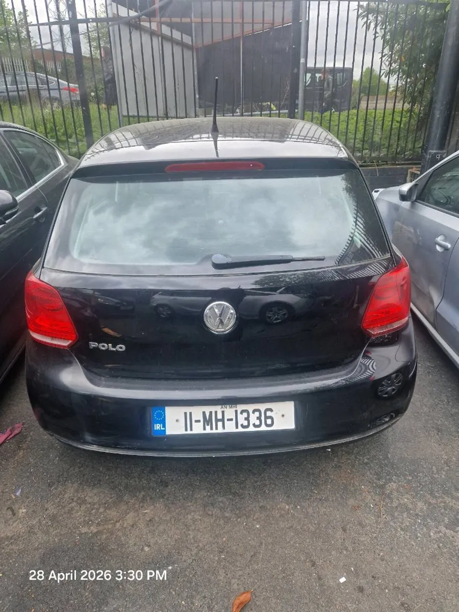 Vw polo parts or repair 2011 - Image 2