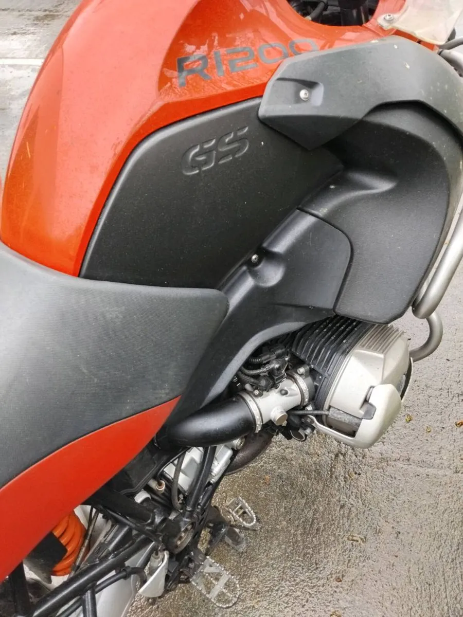 Bmw motor bike - Image 4