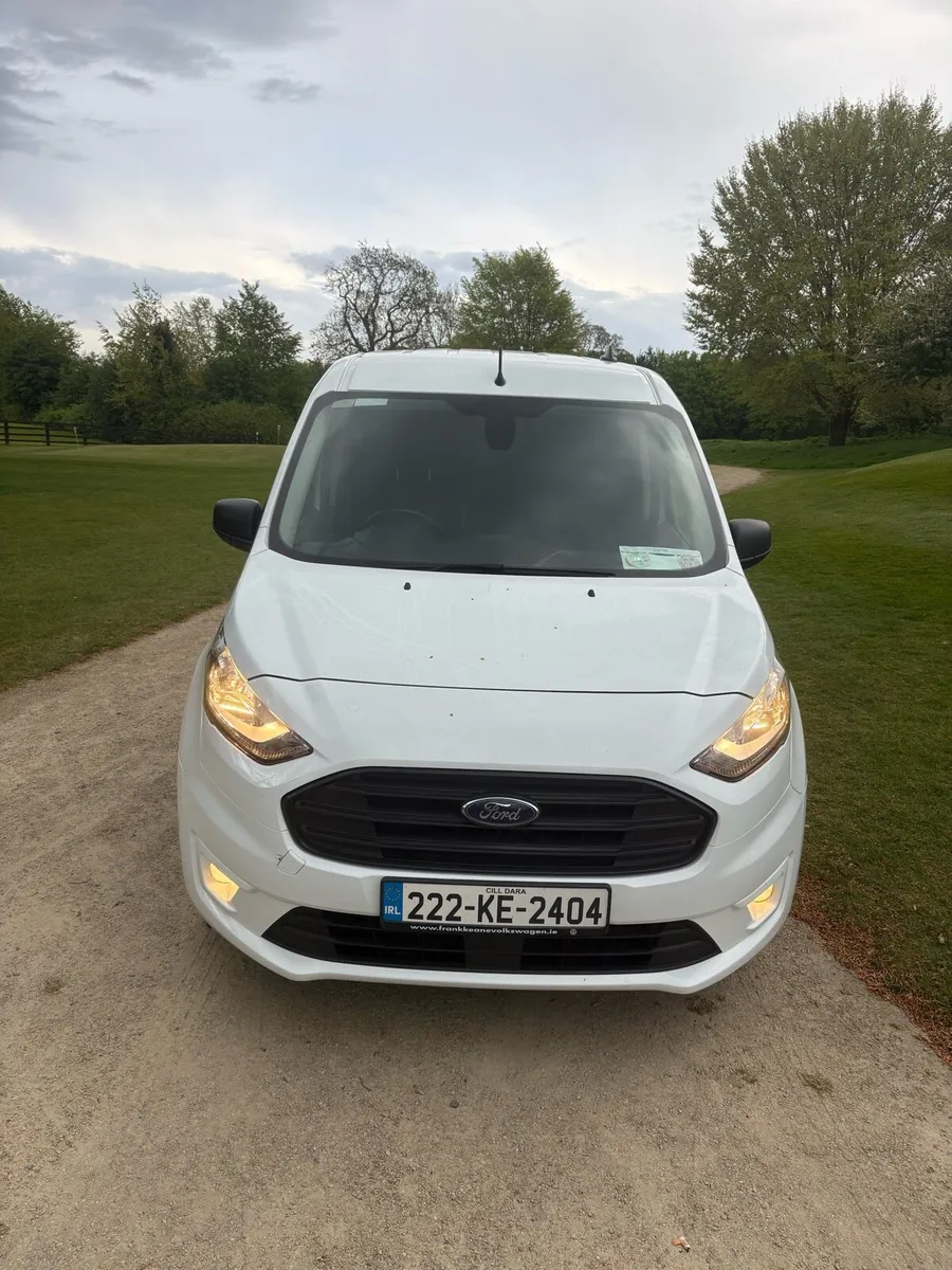 FORD TRANSIT CONNECT 3 SEAT LWB CVRT 12/26 - Image 4