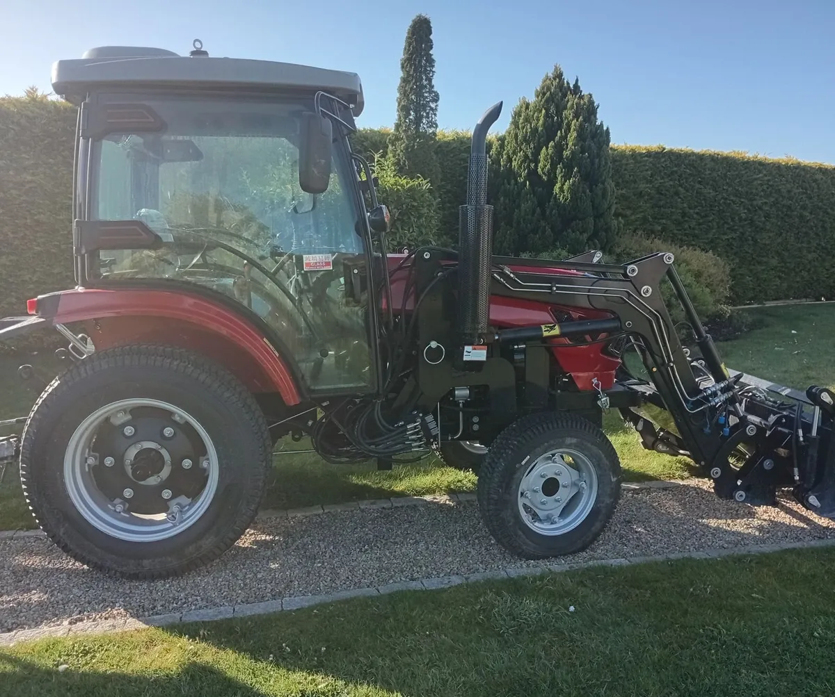 Tractor - Image 2