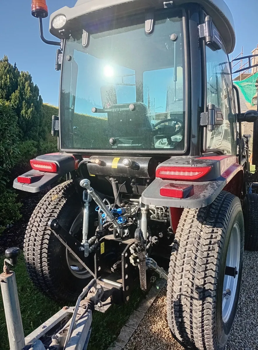 Tractor - Image 3
