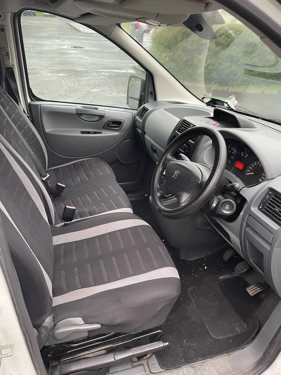Peugeot Expert Van - Image 4
