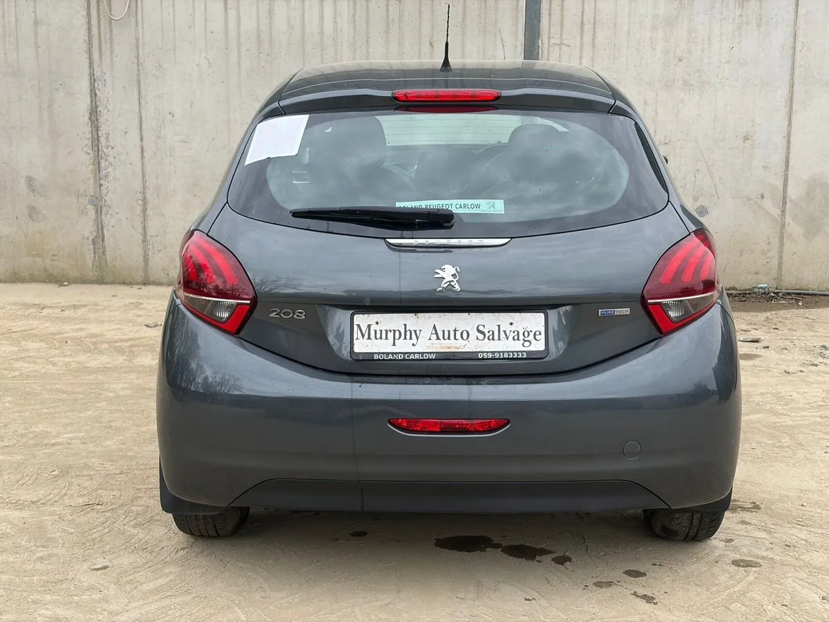 2017 Peugeot 208 parts - Image 2