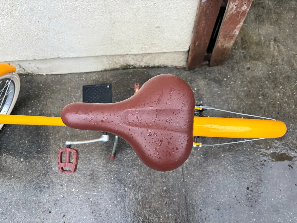 Girls bike BTWIN 24inch - Image 2