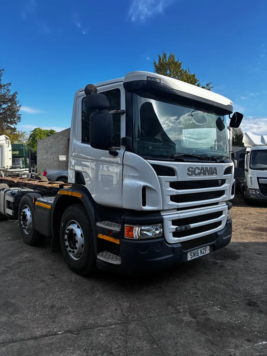 2016 scania p410 8x2 rear lift steer - Image 2