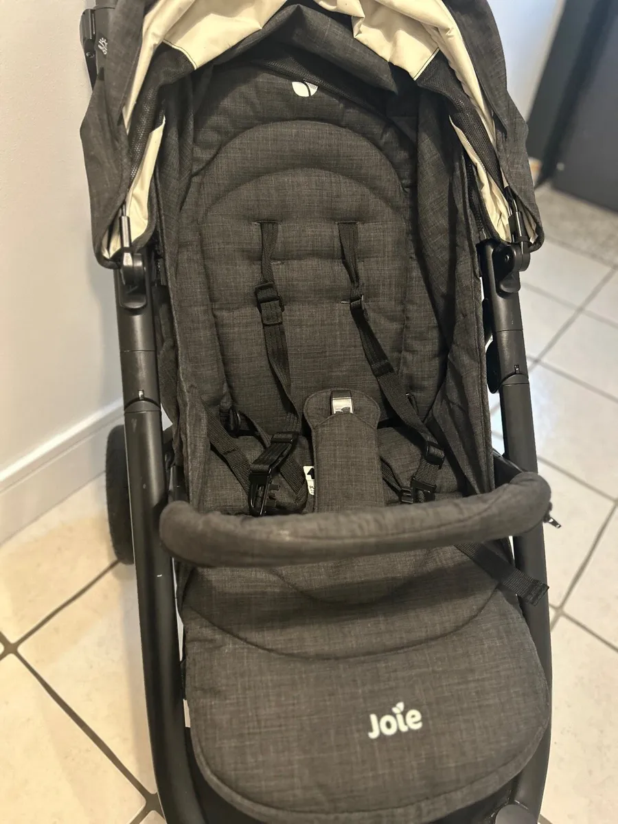 Joie pushchair - Image 3