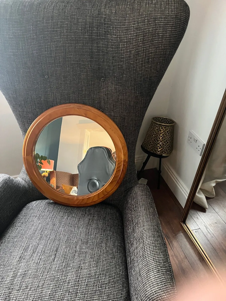 Circular Mirror - Image 3