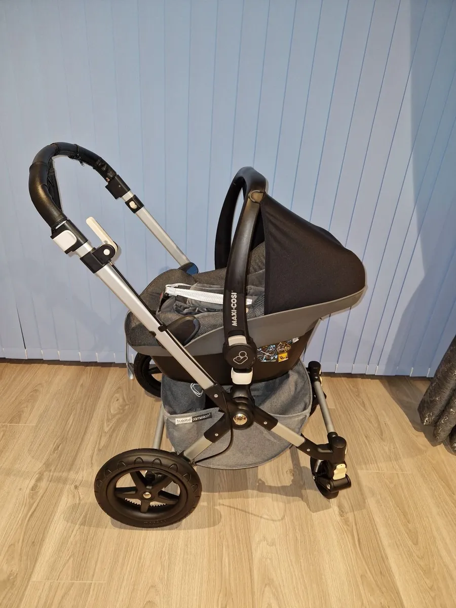 As new Bugaboo Cameleon 3with car seat - Image 3