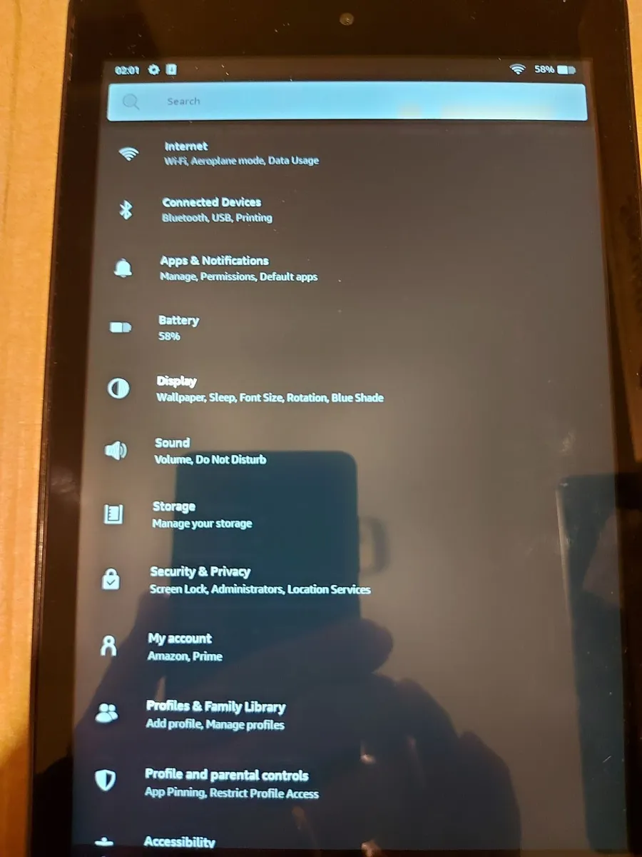 Amazon Fire HD 8 (8th Gen) 16GB Excellent conditio - Image 4
