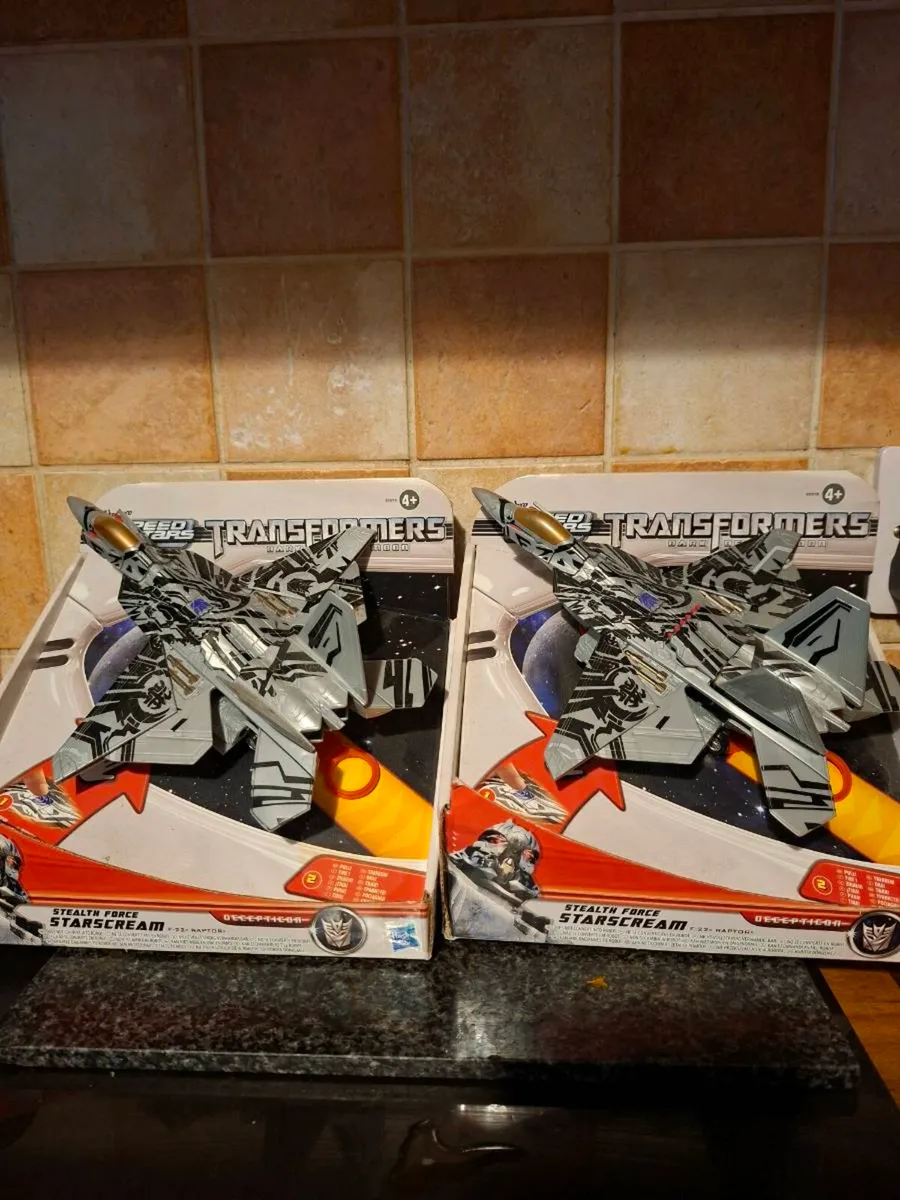 Transformers toys - Image 1