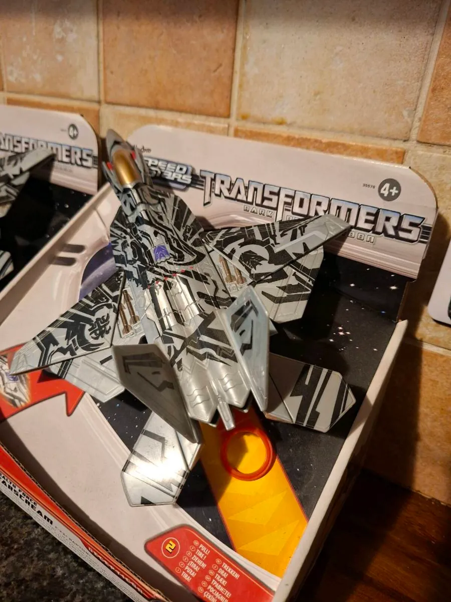 Transformers toys - Image 2