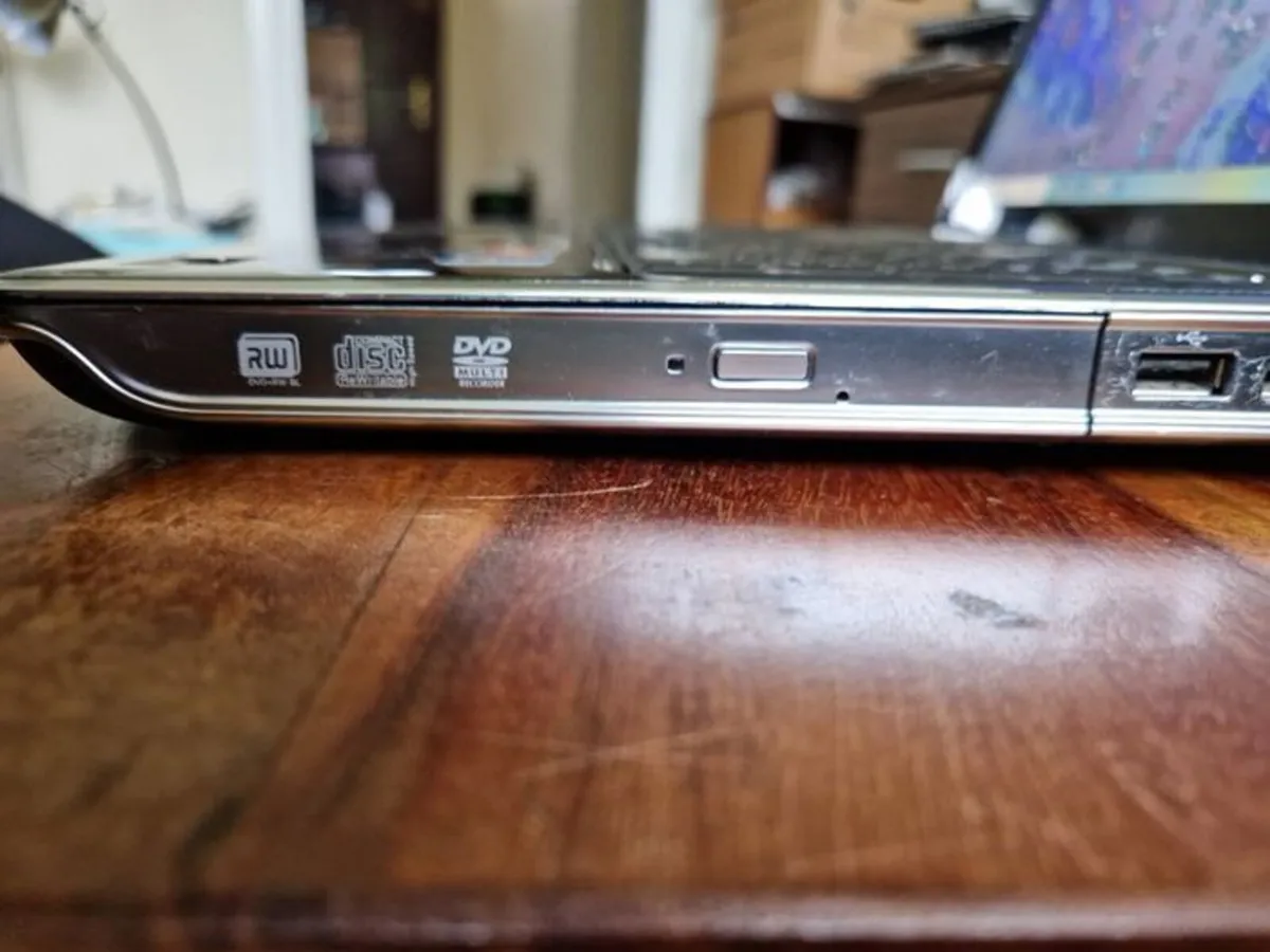 HP Pavilion Entertainment PC Laptop, 4GB, 500GB - Image 4
