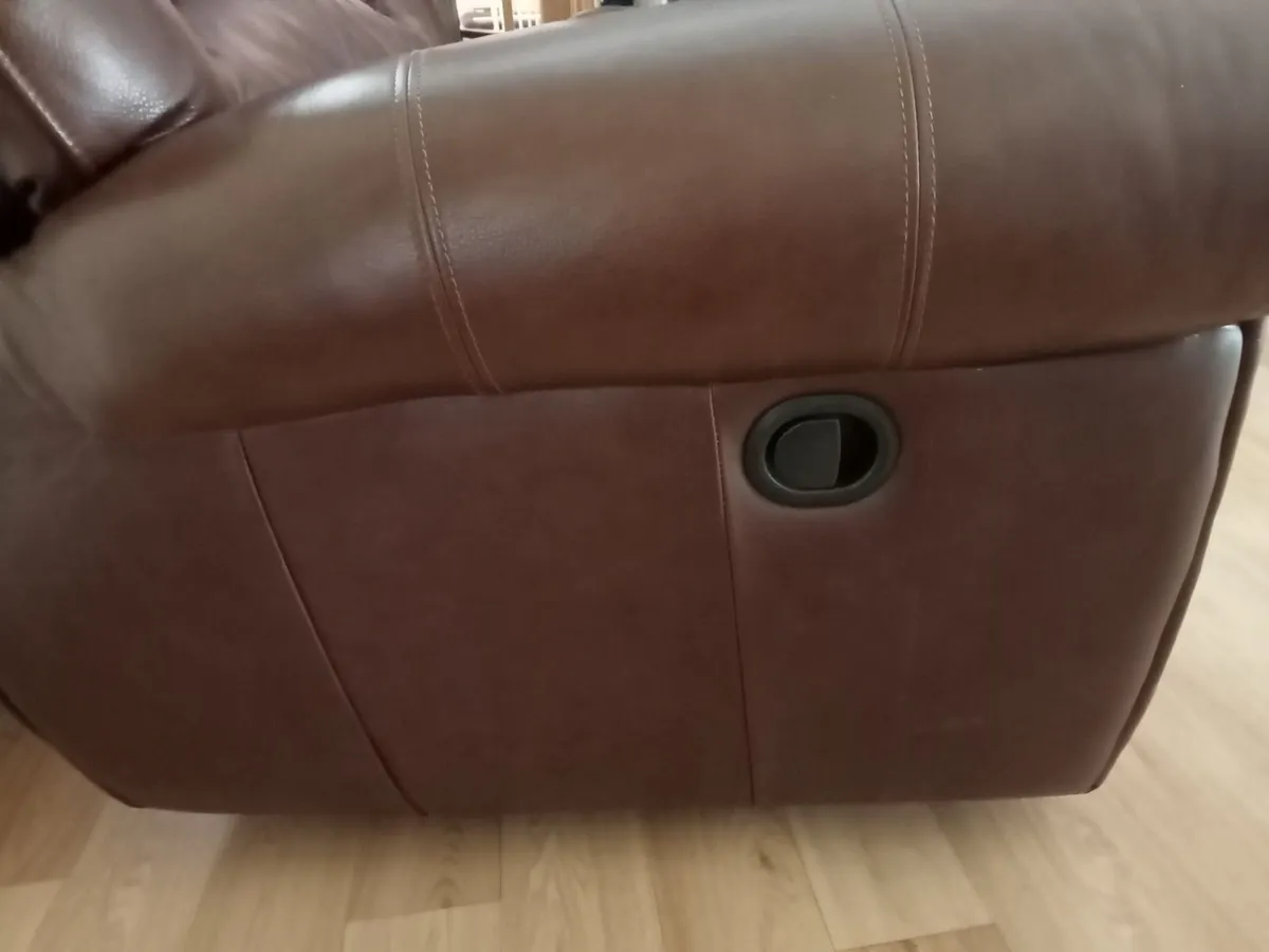 Suite furniture - Image 2
