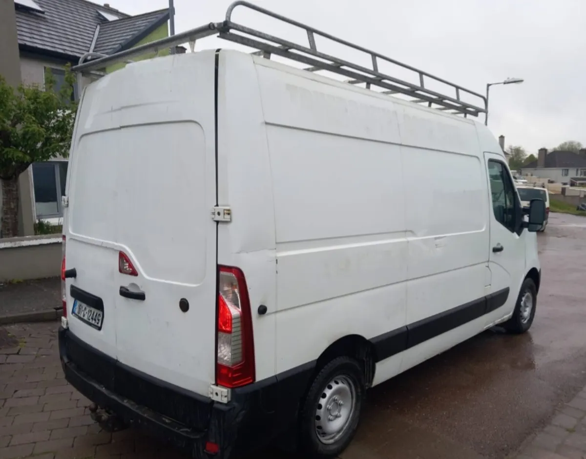 161 Nissan NV400 - Image 4