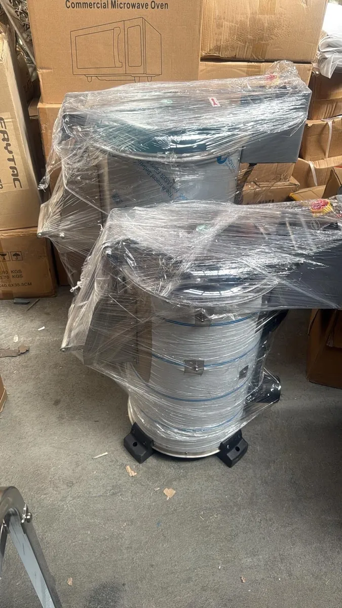 New Combisteel Potatoe peelers - Image 1