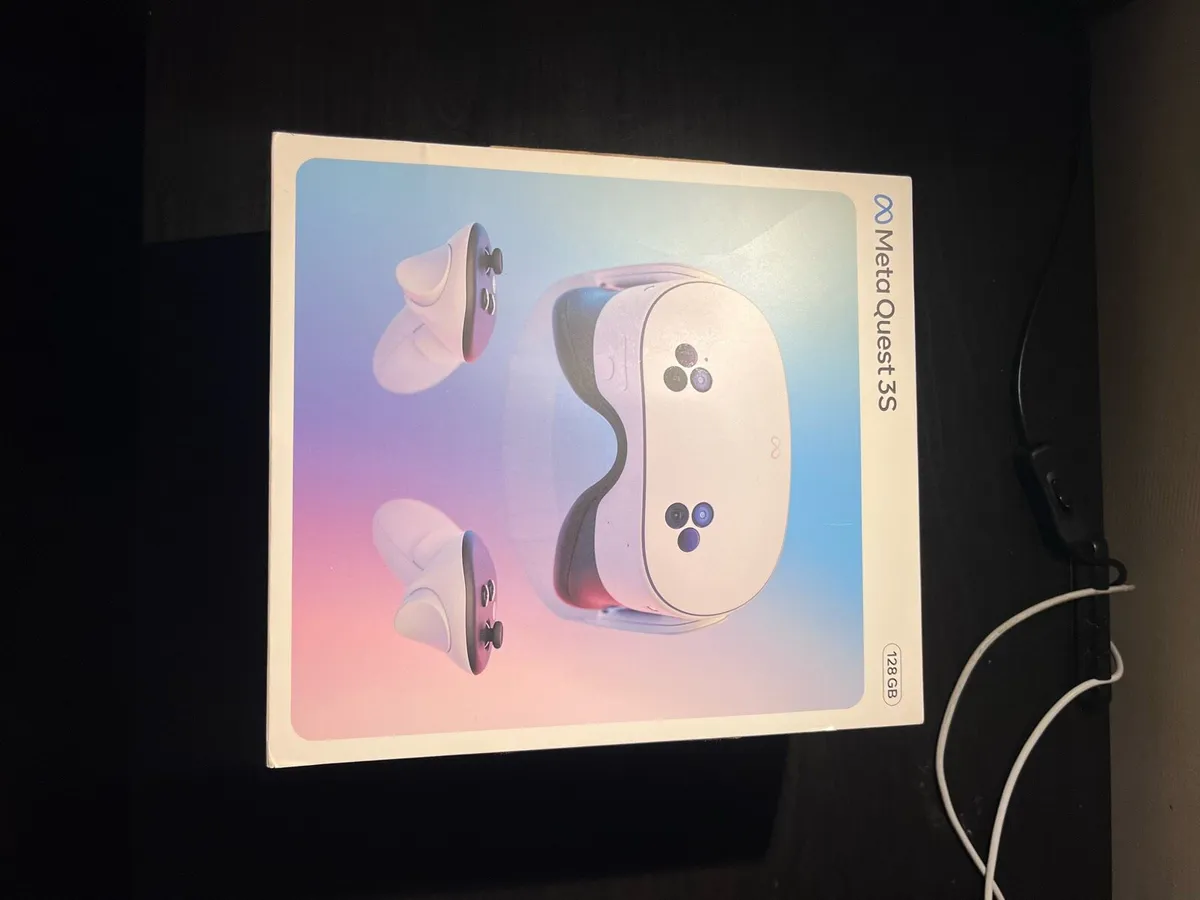 Meta Quest 3s VR Headset 128GB - Practically New - Image 4