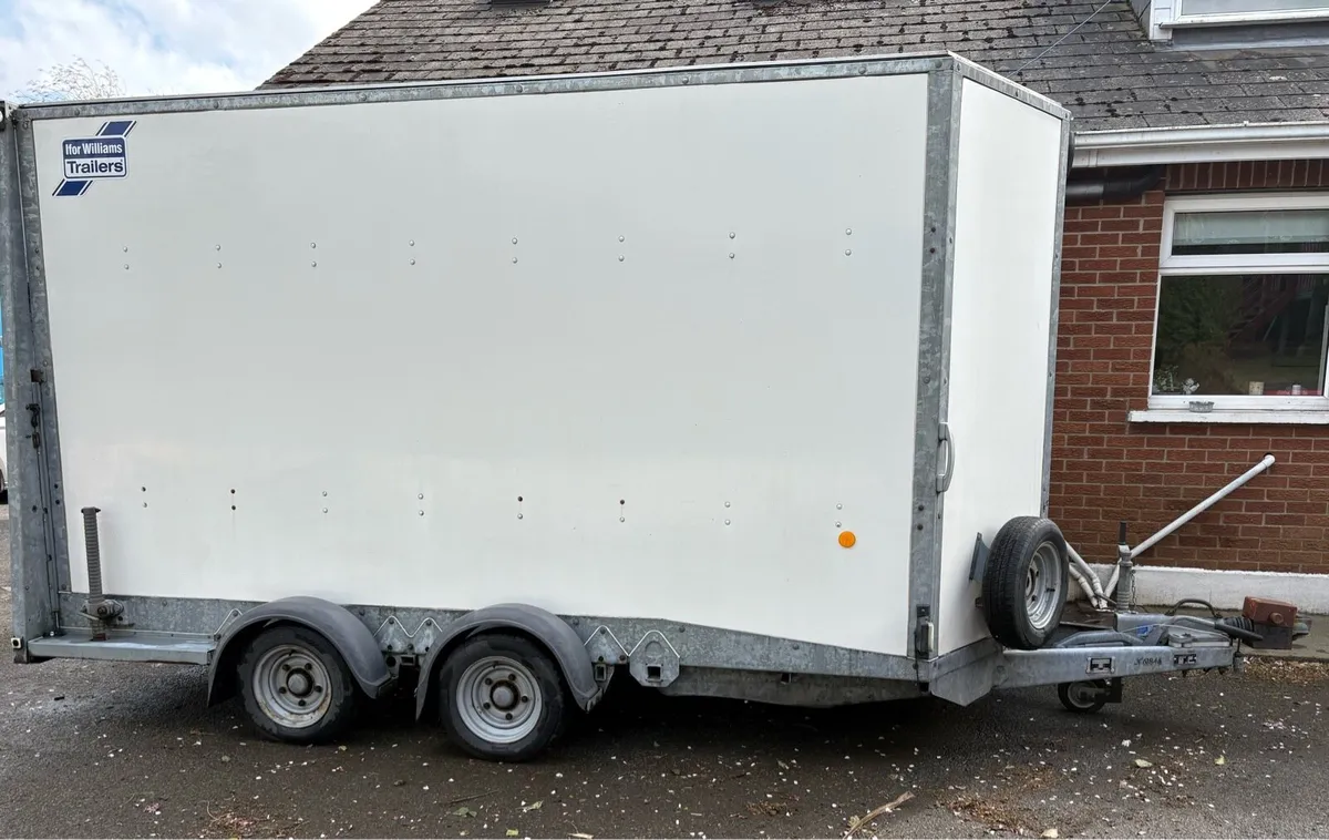 Ifor Williams BV126 Box Trailer - Image 1
