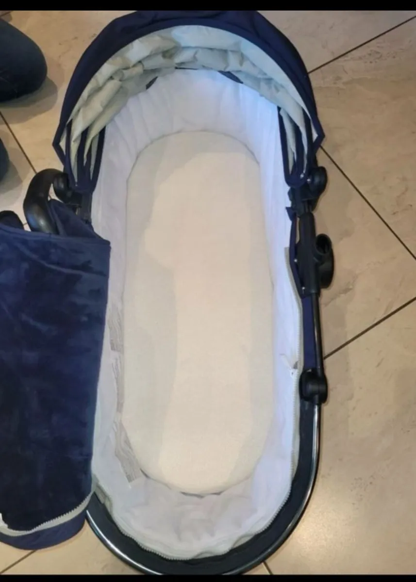 icandy peach pram and buggy combo with adapters fo - Image 3