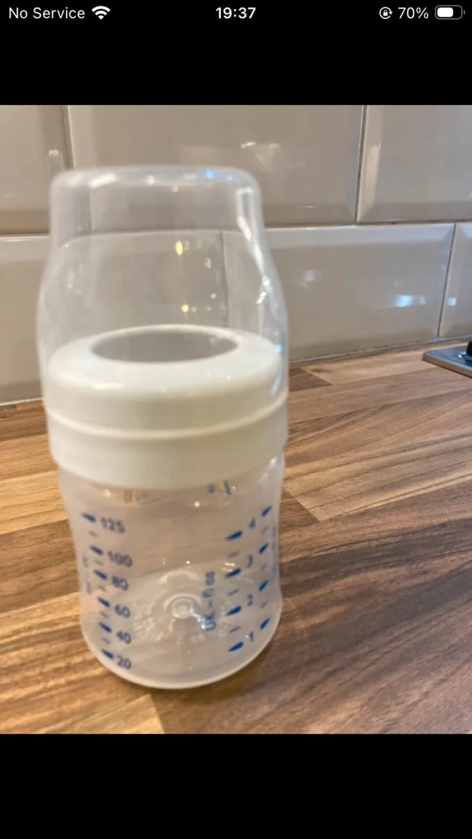 Tommee Tippee Steriliser & Philips Avent Bottles - Image 4