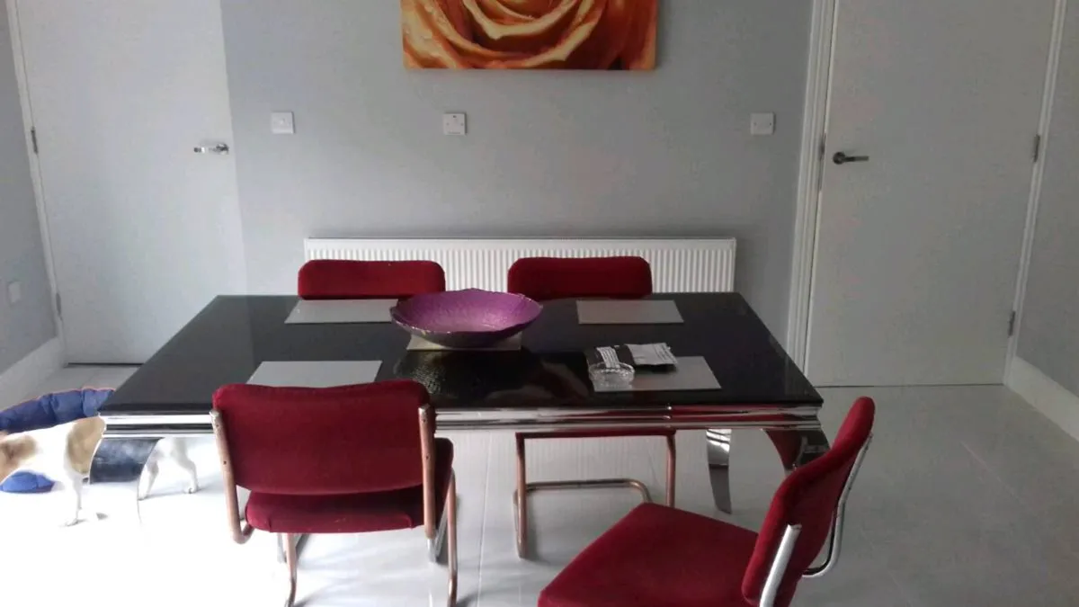 Kitchen table