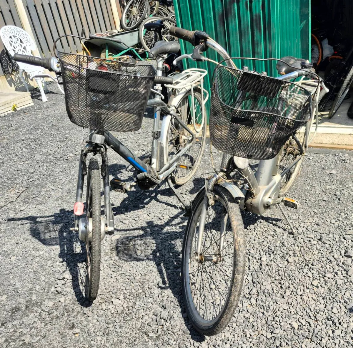 job lot of electrical bikes not tested - Image 1