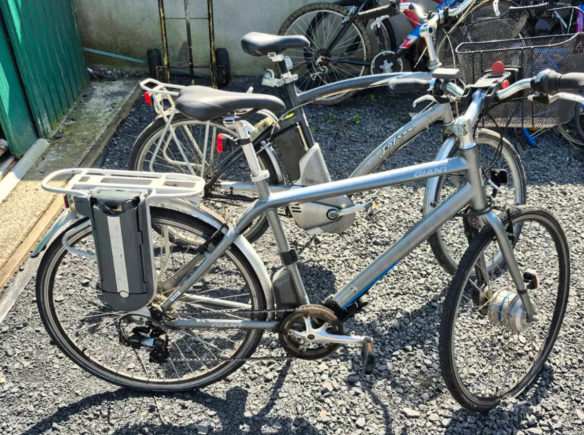 job lot of electrical bikes not tested - Image 3