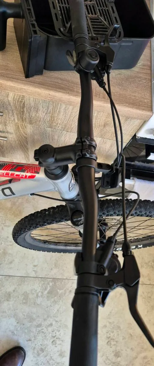 ADULTS CARRERA HELLCAT BIKE VEE BRAKE 20 INCH ALLO - Image 4