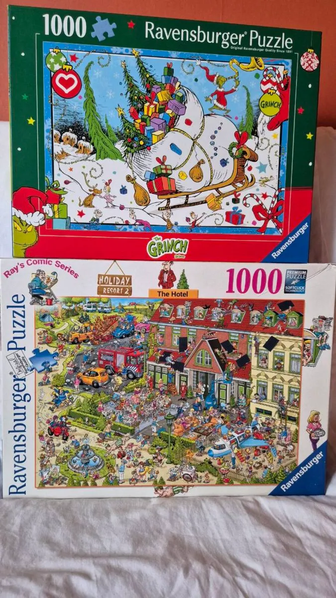 Ravensburger Jigsaw Puzzles1000 pieces - Image 1