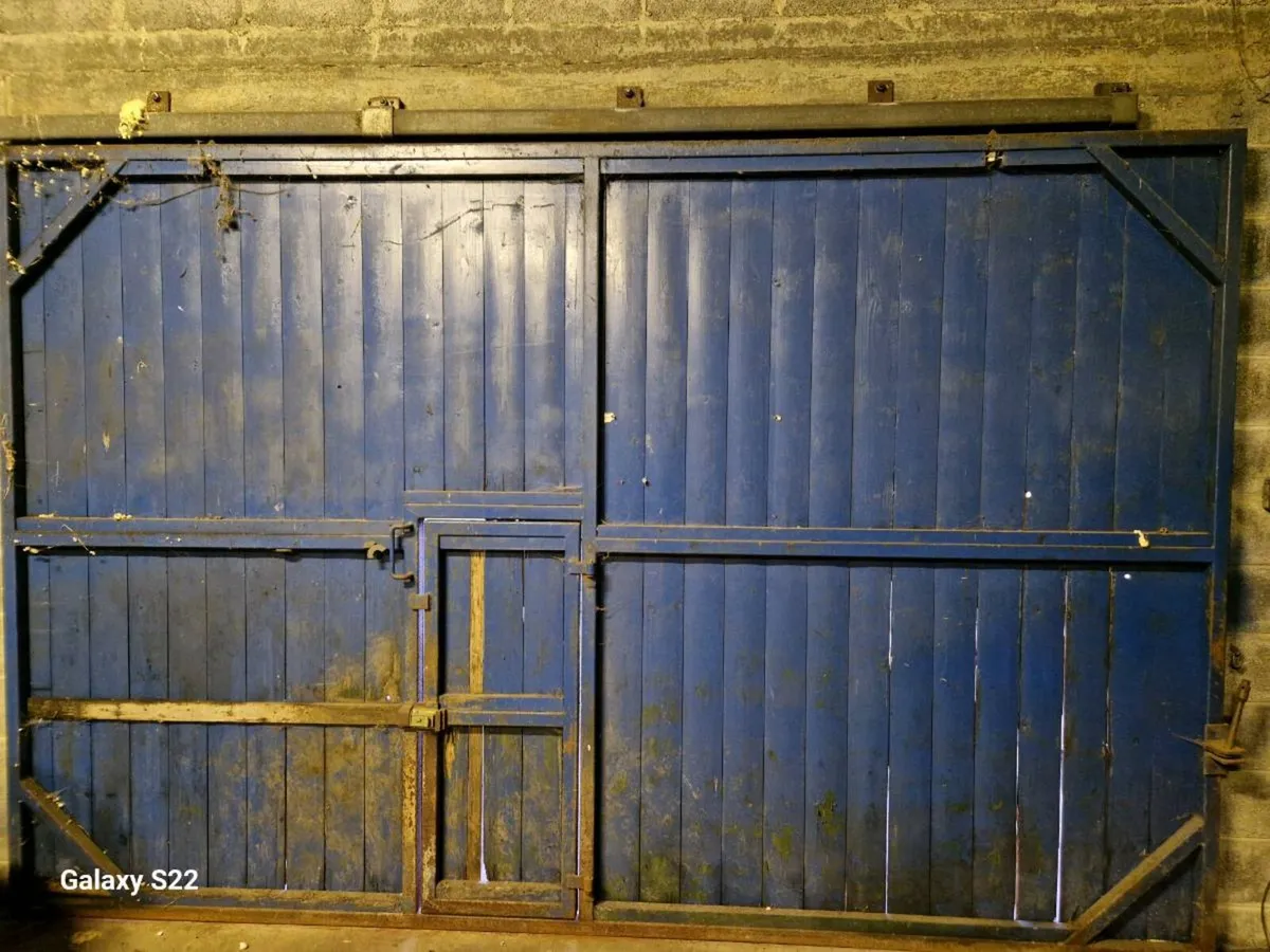 Sliding Garage Door - Image 2