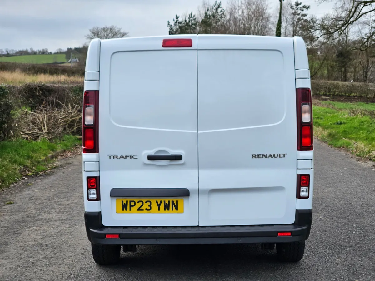 Renault Trafic 2023 - Image 4