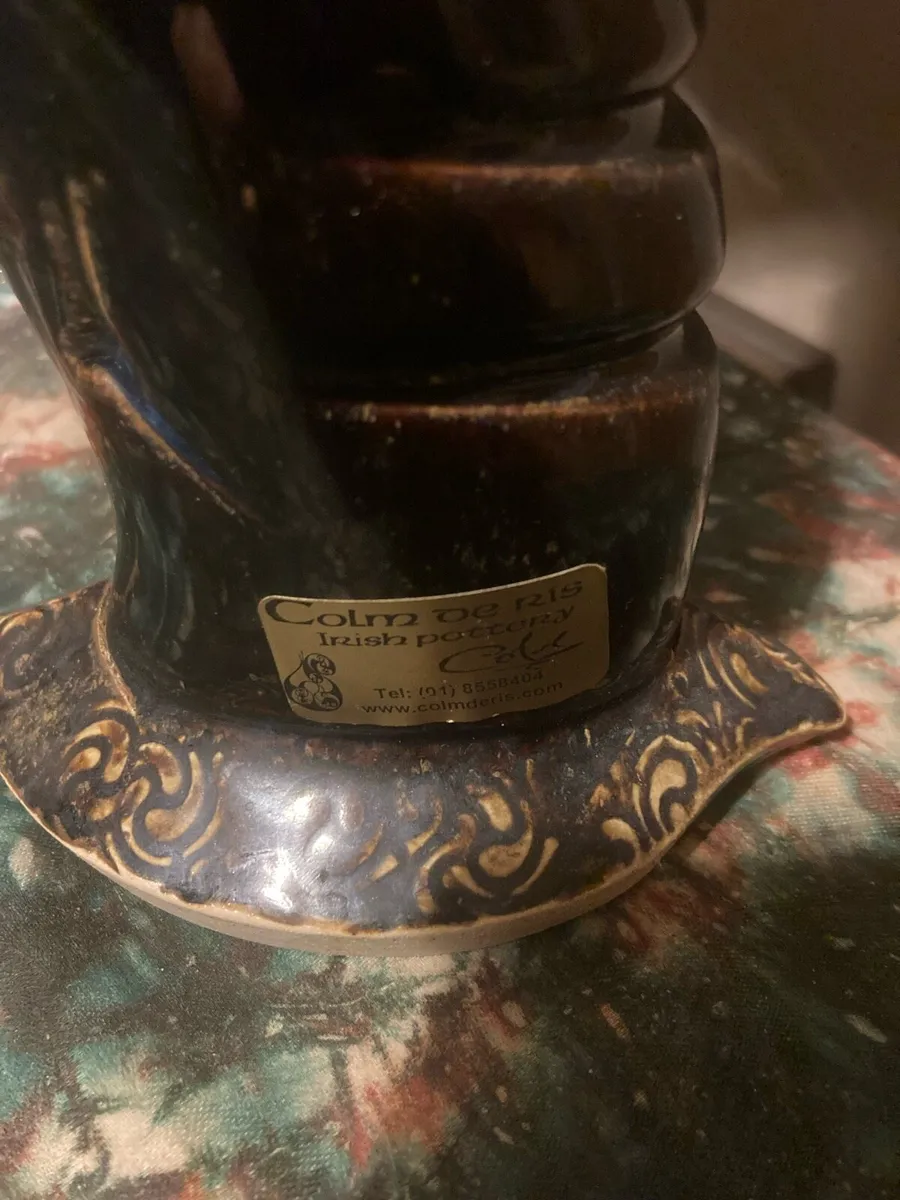 Colm de ris pottery free postage - Image 3