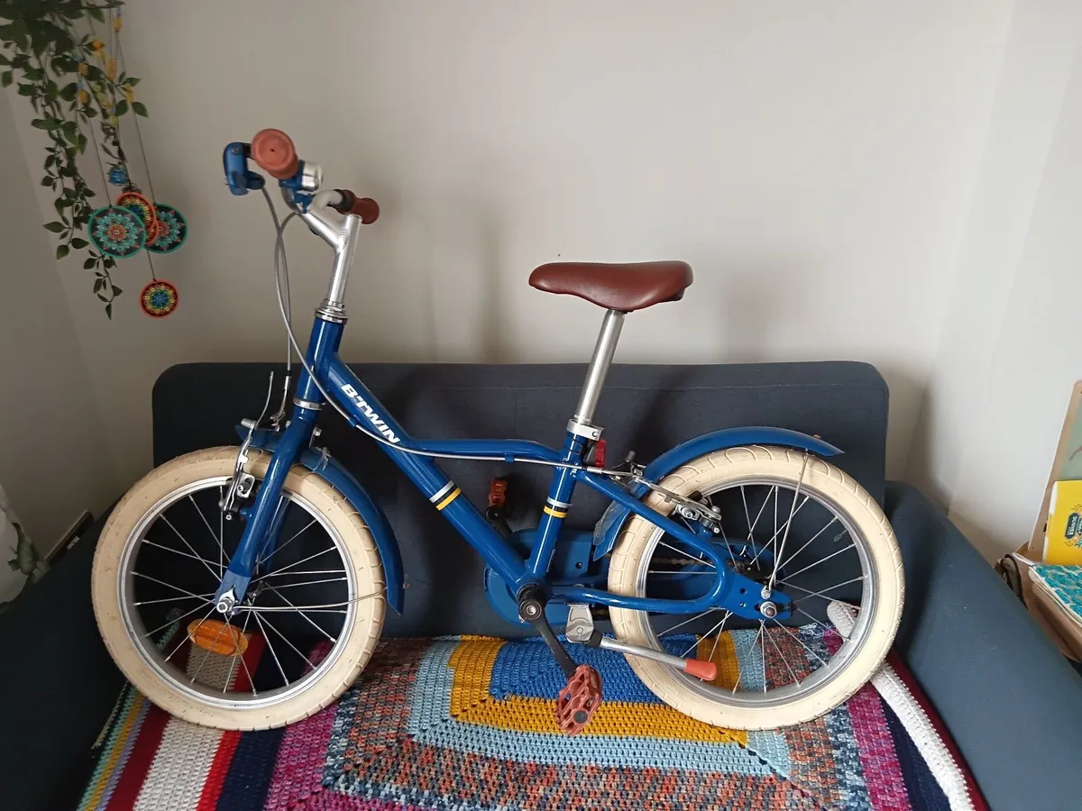 Bicycle Light weight Frame - Image 1